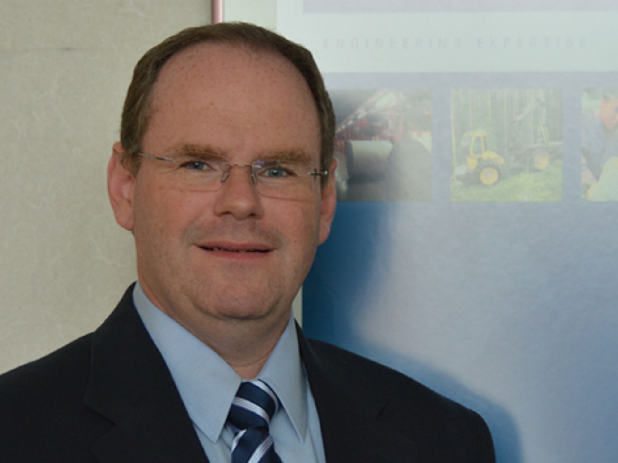 Dennis Gallagherkam, Kollmorgen