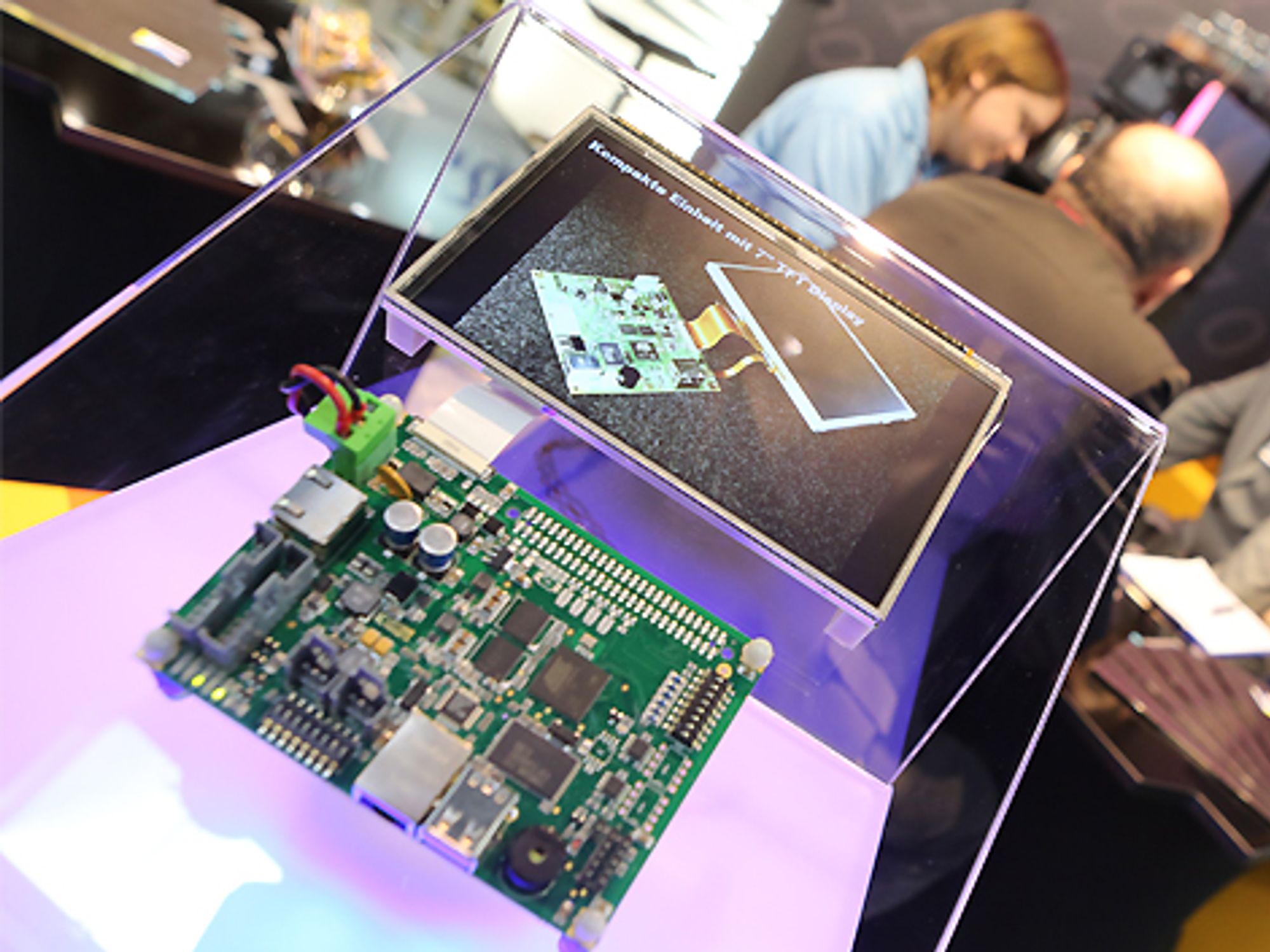 Produkt-Teaser der embedded world 2014