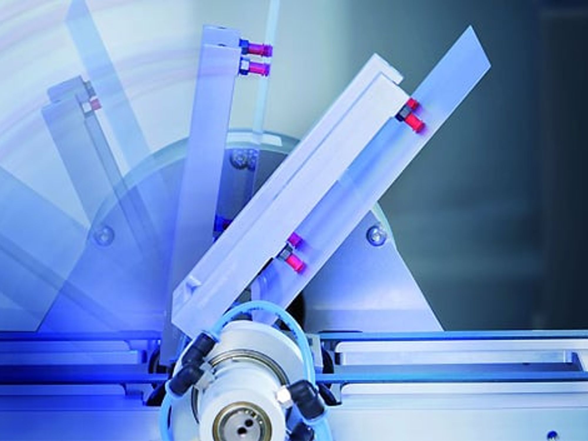 Maschine in derSolarwafer-Fertigung Maschine in derSolarwafer-Fertigung