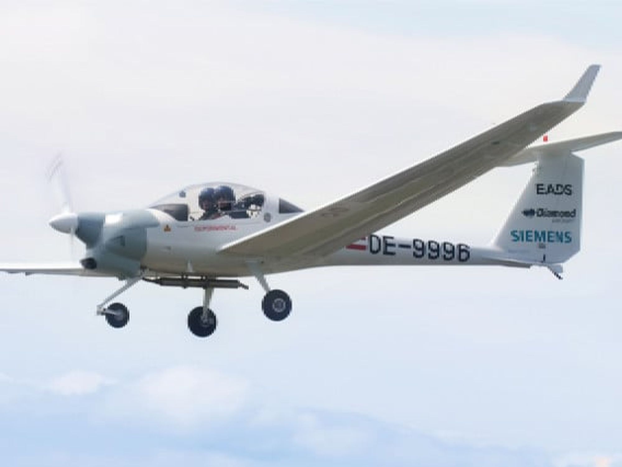 3 Siemens, EADS, seriell hybrid Flugzeug 3 Siemens, EADS, seriell hybrid Flugzeug