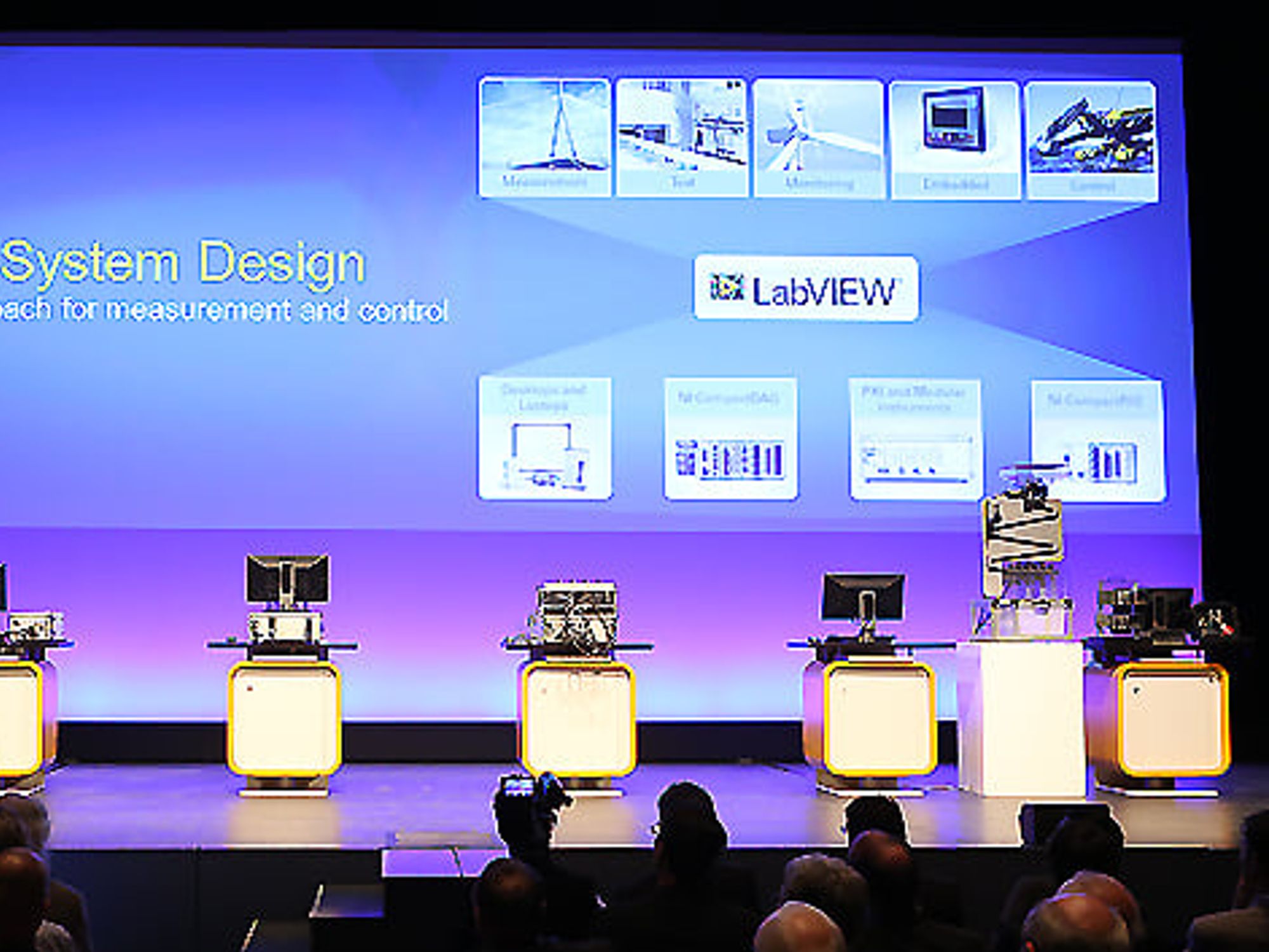 National Instruments CEO Dr. James Truchard auf der NI-Anwenderkonferenz National Instruments CEO Dr. James Truchard auf der NI-Anwenderkonferenz