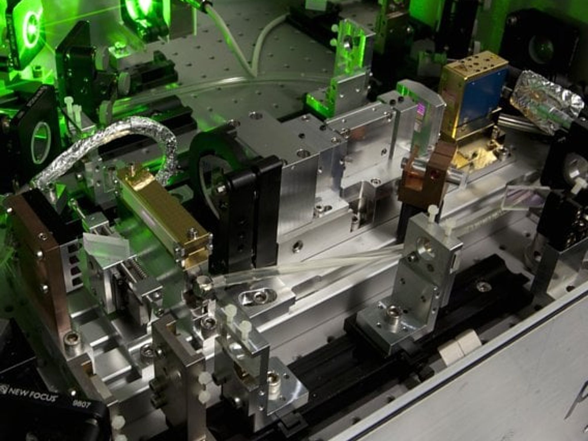 Bild 1, Zweiter Preis, Fraunhofer ILT, ultrakurz gepulster Laserstrahl Bild 1, Zweiter Preis, Fraunhofer ILT, ultrakurz gepulster Laserstrahl