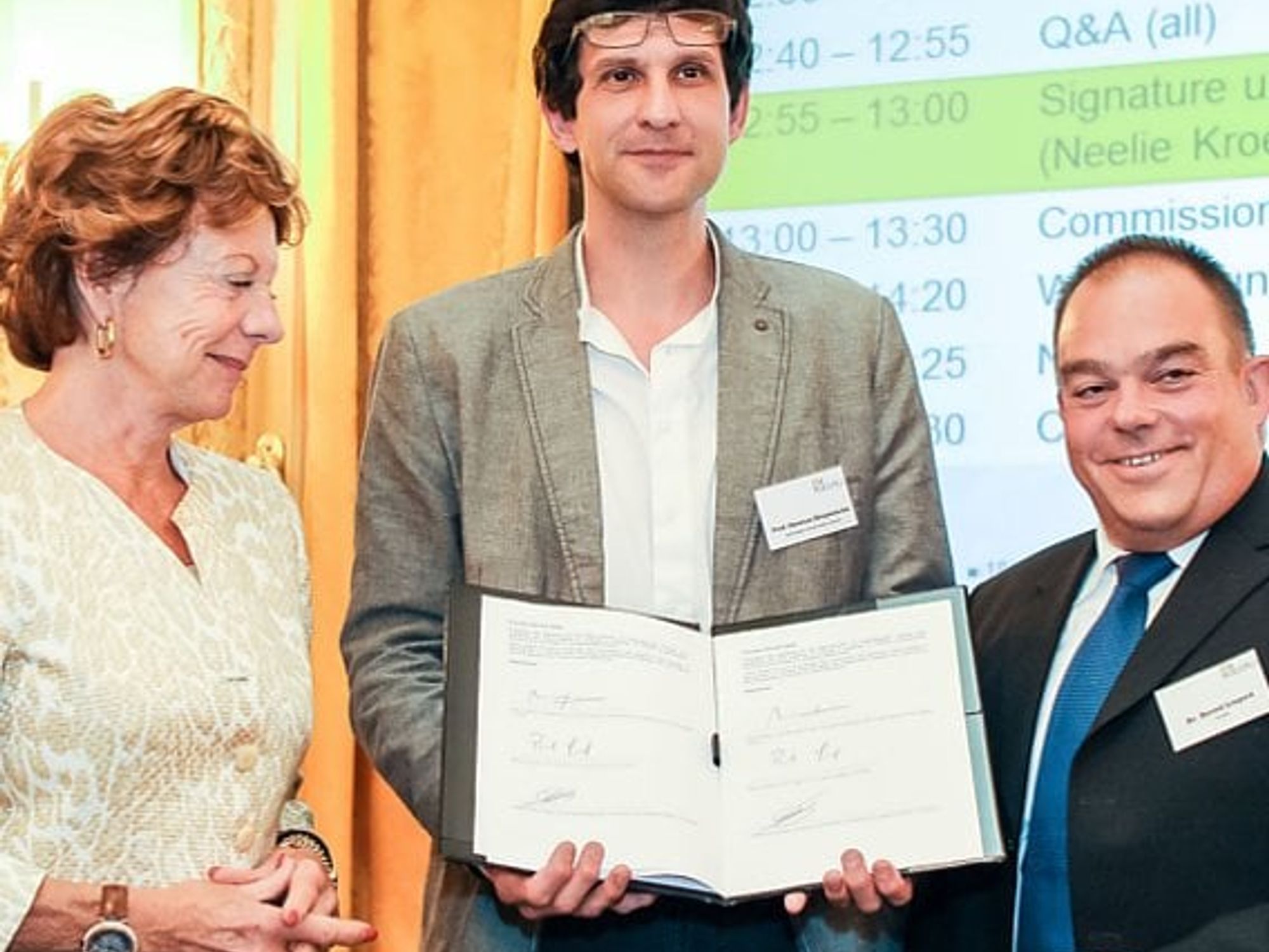 EUnited Robotics, Neelie Kroes, Prof Herman Bruyninckx, Dr Bernd Liepert EUnited Robotics, Neelie Kroes, Prof Herman Bruyninckx, Dr Bernd Liepert