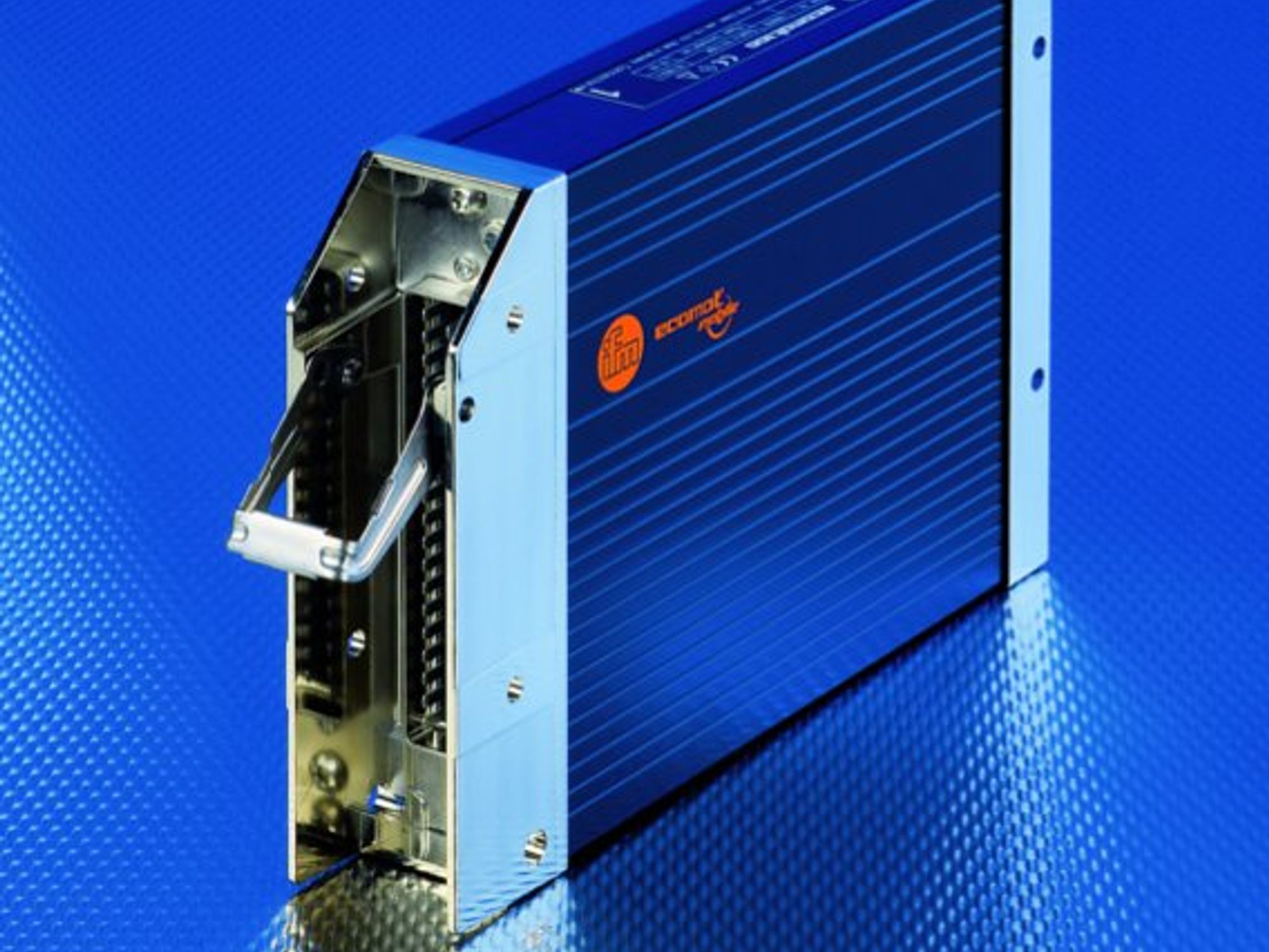 ifm, CAN Modul SmartModule für mobile Arbeitsmaschinen 