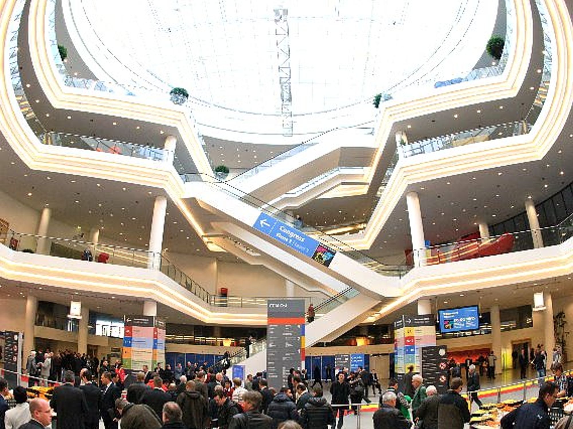 SPS/IPC/DRIVES 2011, Eingangsbereich Mitte