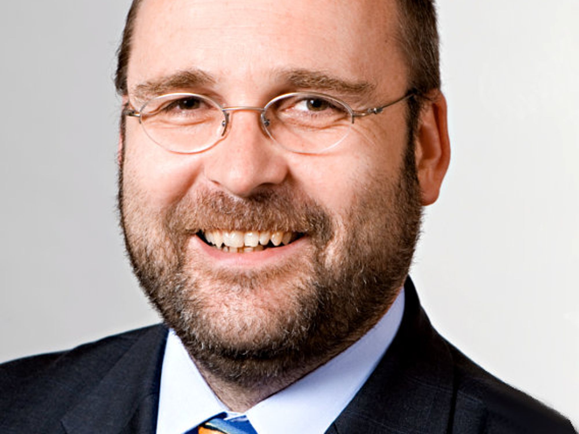 Prof. Dr. Frank Schiller
