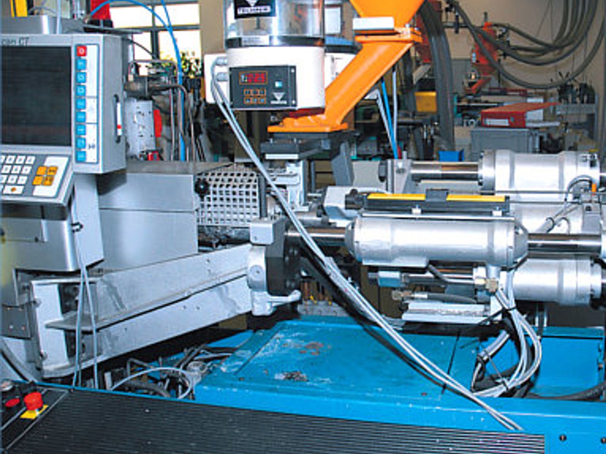 Turck, Spritzgießanlage