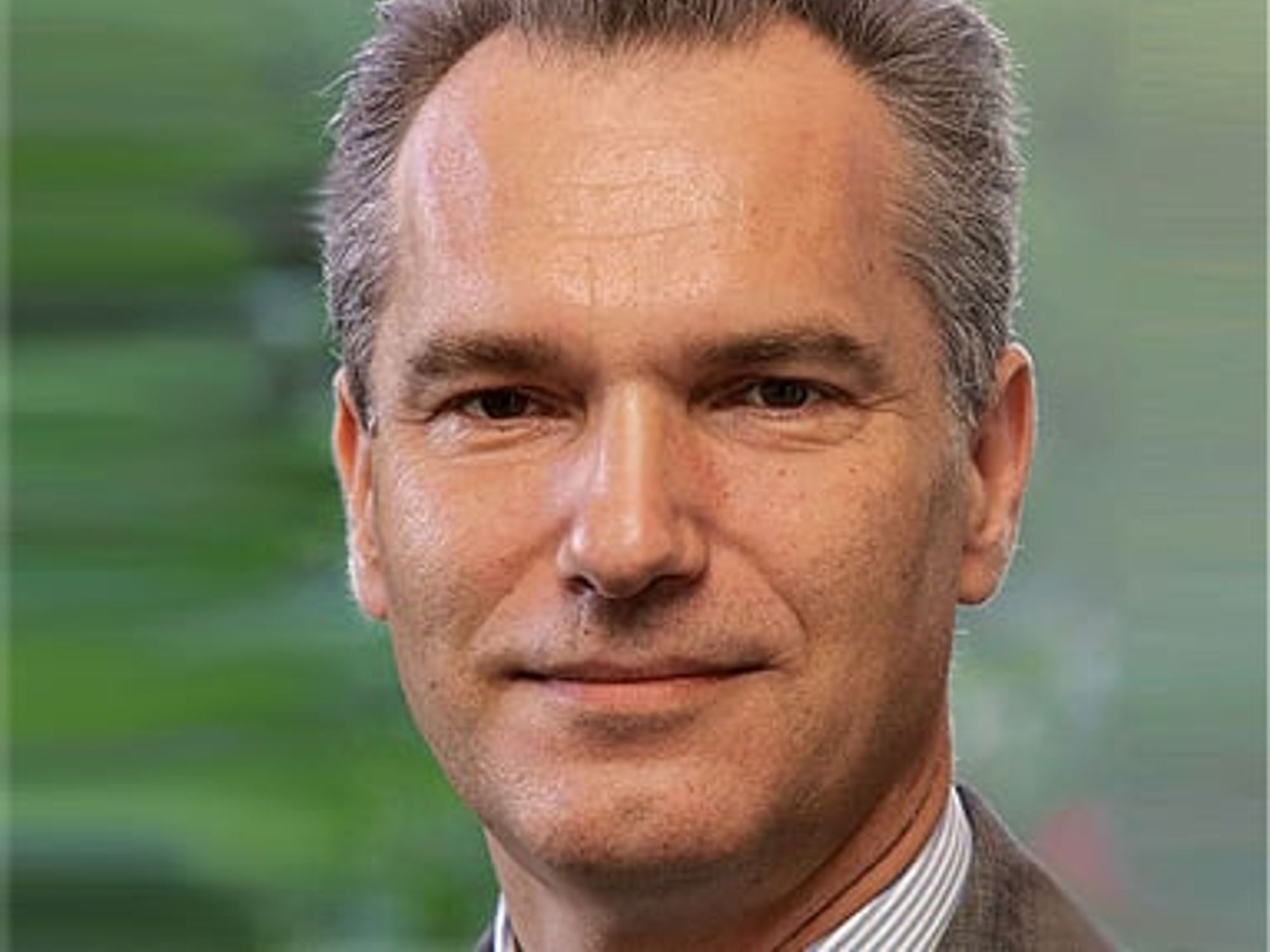 Peter Mischitz, Leiter Abteilung Marketing Operation der Europäischen Business Group: „Die Anwender gehen dazu über, Roboter in die Anwendungen zu integrieren. Unsere neue Steuerungs-Plattform wird deshalb auch im Bereich Robotik weiteres Wachstum br Peter Mischitz, Leiter Abteilung Marketing Operation der Europäischen Business Group: „Die Anwender gehen dazu über, Roboter in die Anwendungen zu integrieren. Unsere neue Steuerungs-Plattform wird deshalb auch im Bereich Robotik weiteres Wachstum br