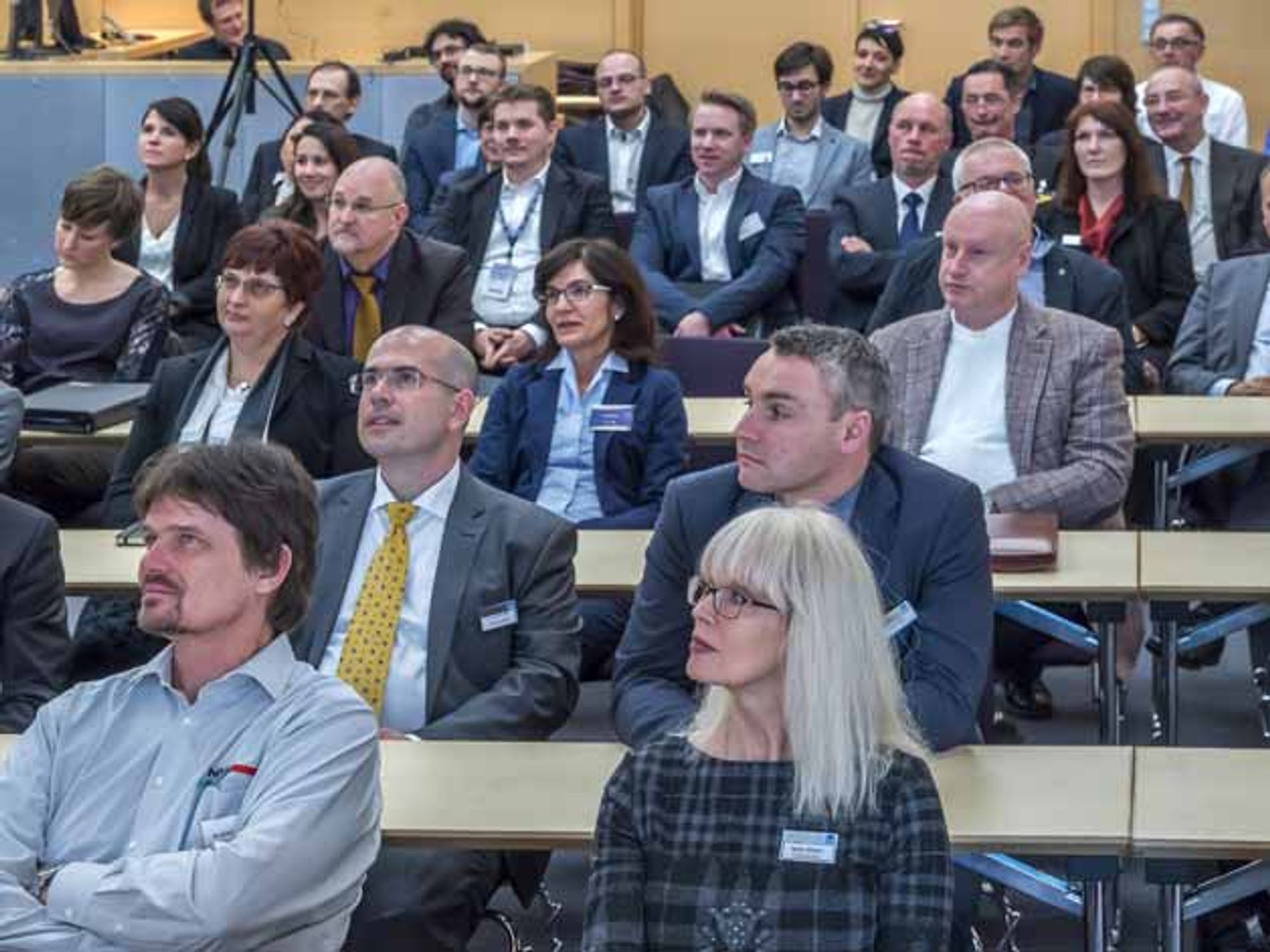 10. MEDIA SUMMIT