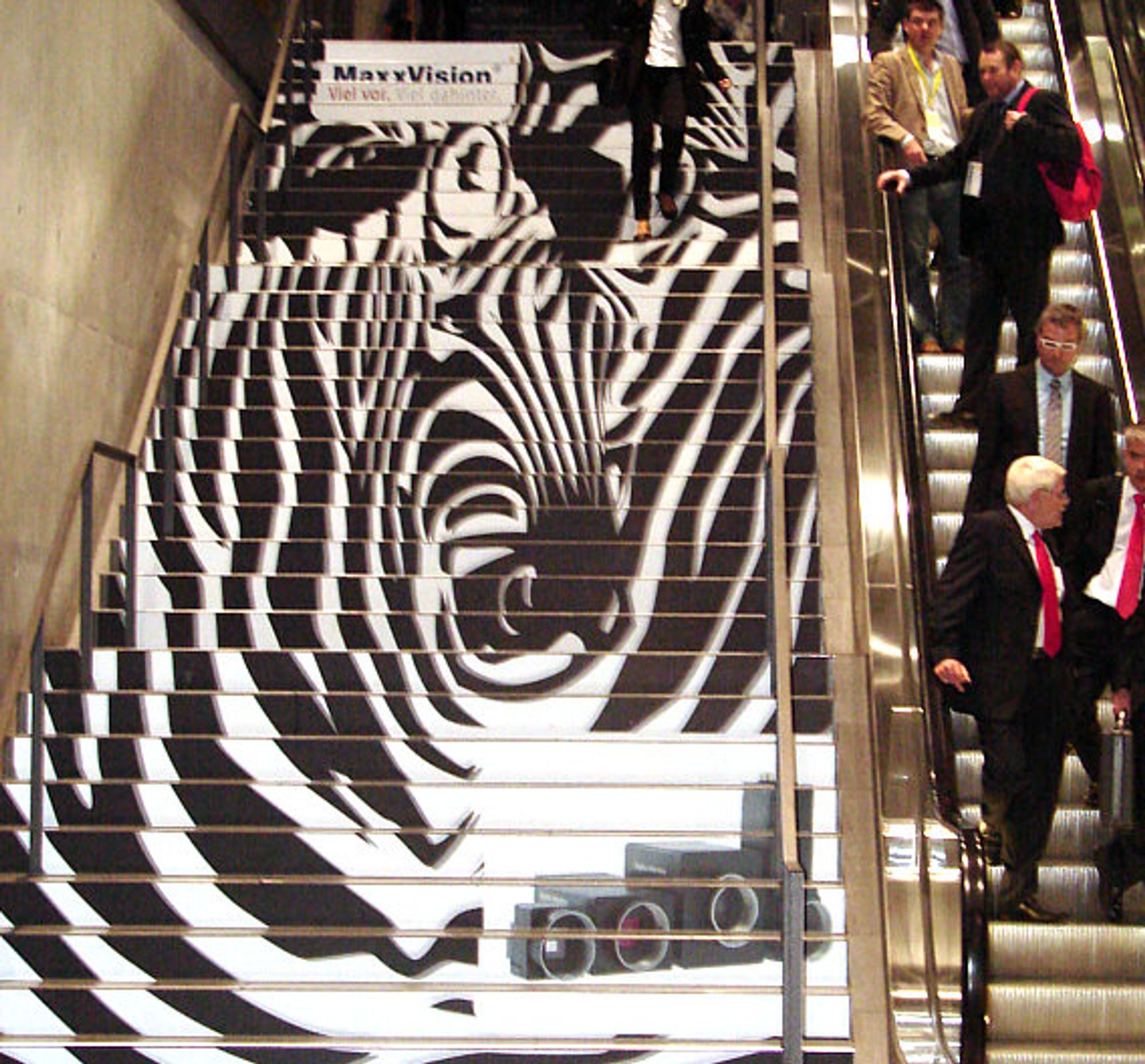 Vision 2011, Messehalle, Treppe, Barcode-Demonstration, Zebra