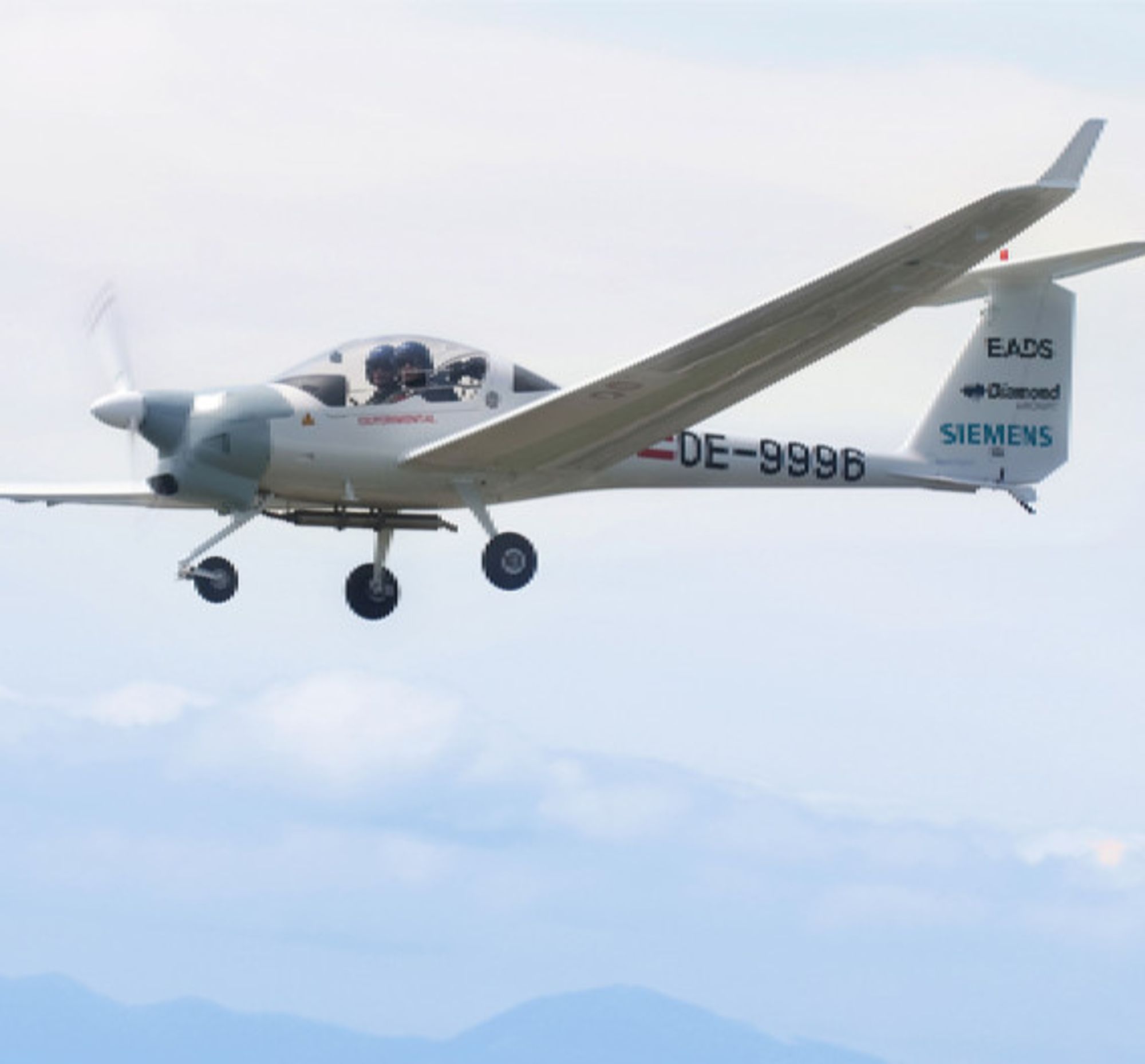 3 Siemens, EADS, serial hybrid aircraft