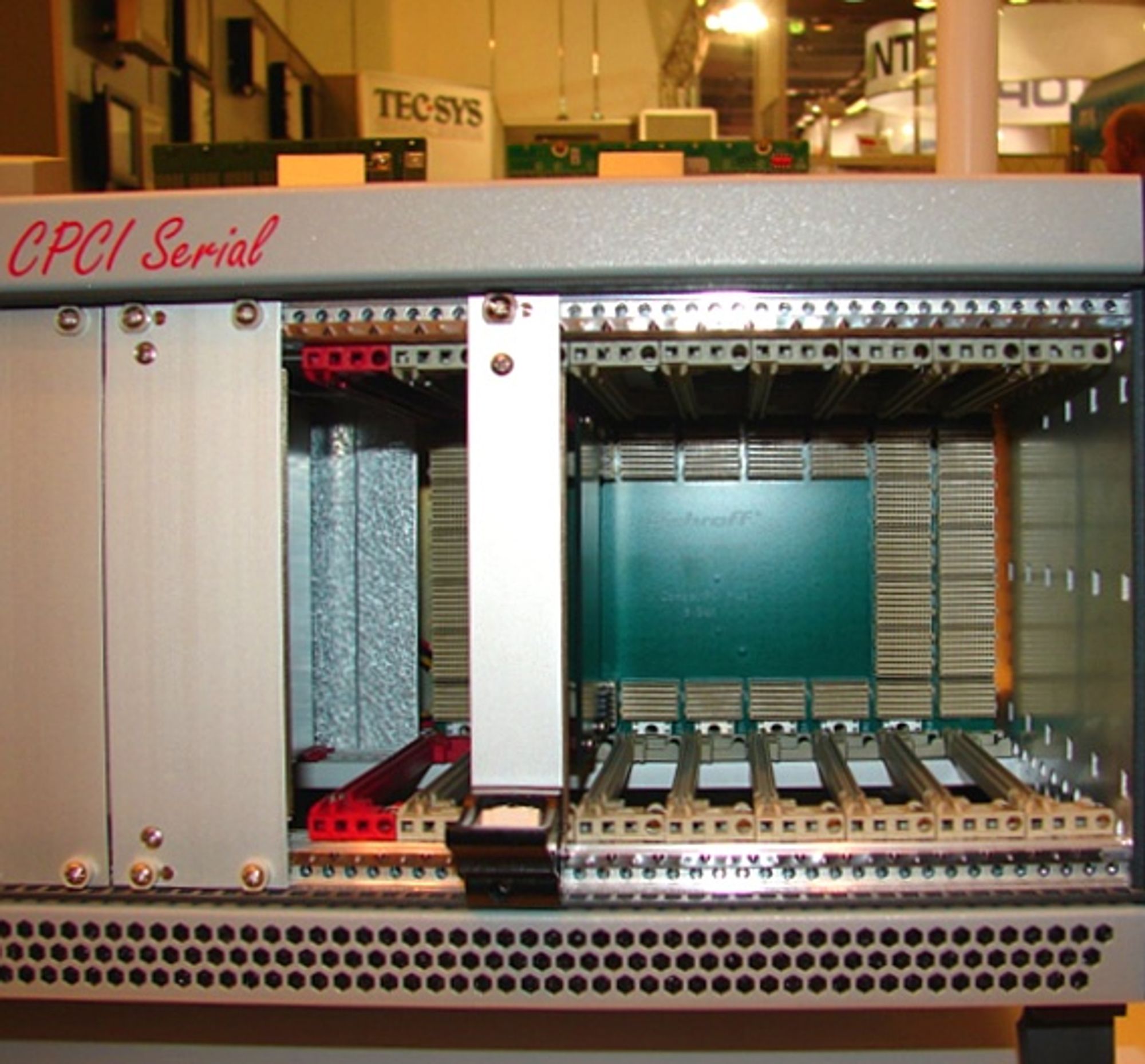 Systemkomponenten Compact PCI Serial von Schroff