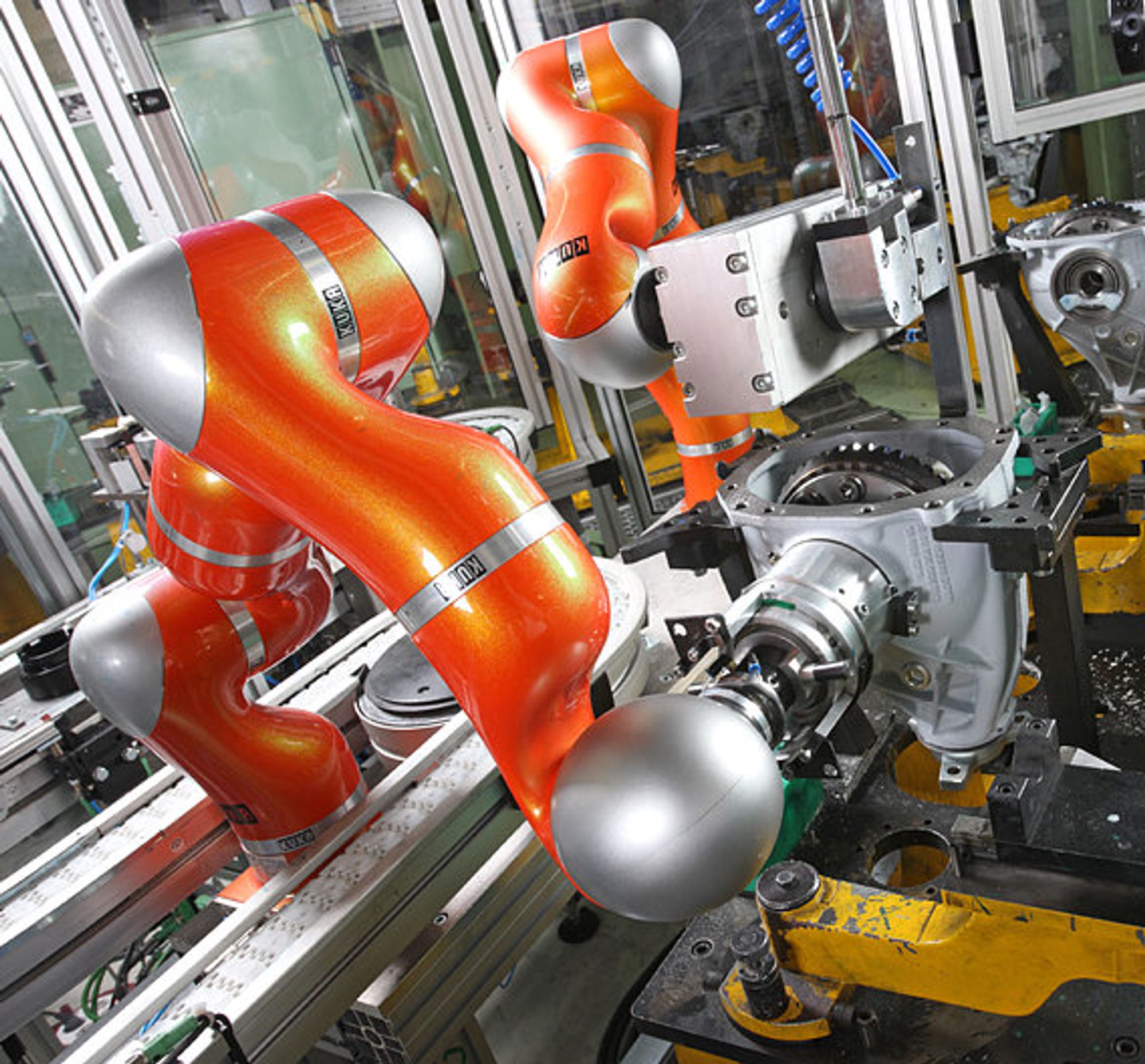 Automatica 2010, Green Automation, Kuka Leichtbauroboter LBR