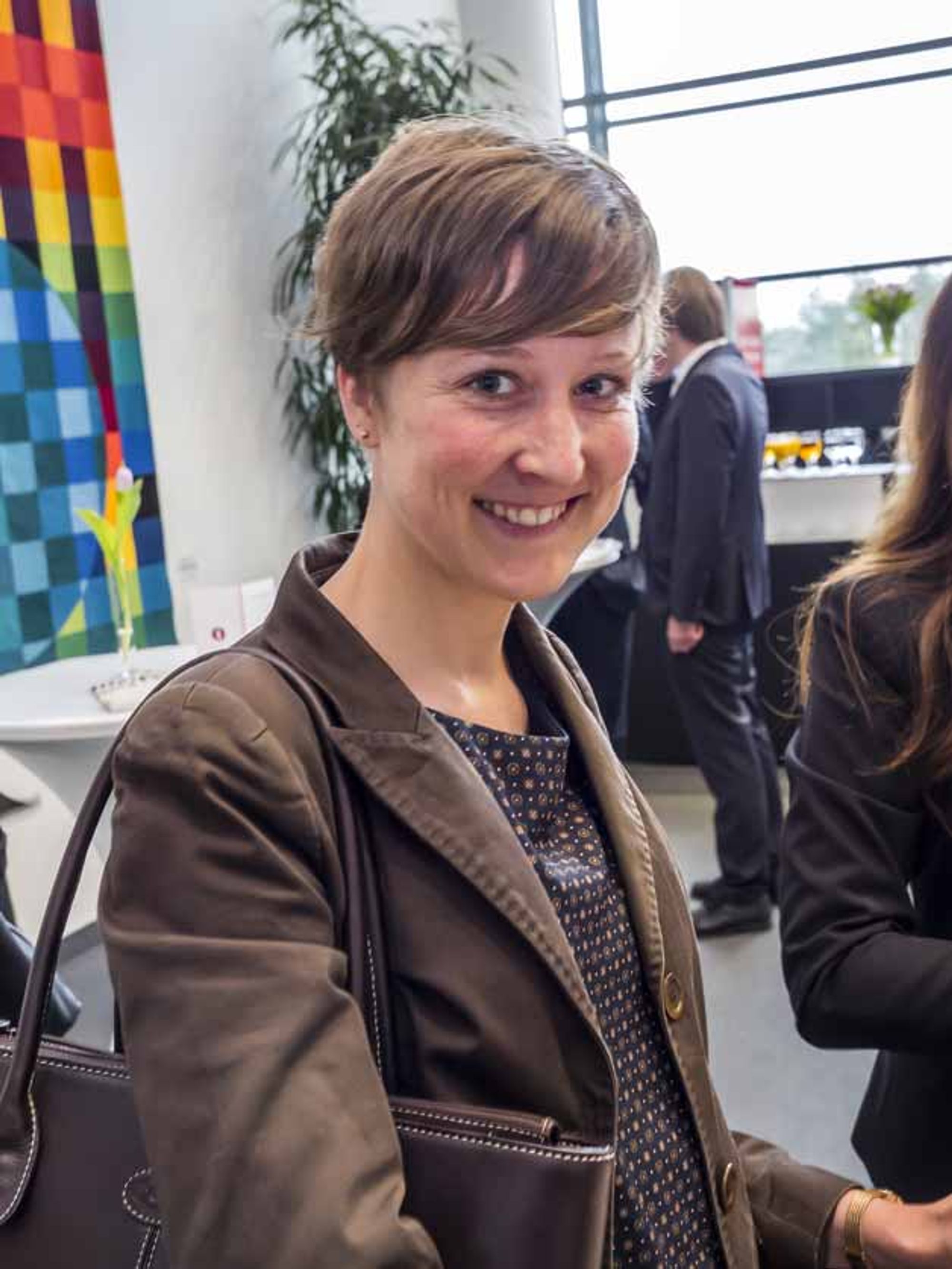 10. MEDIA SUMMIT