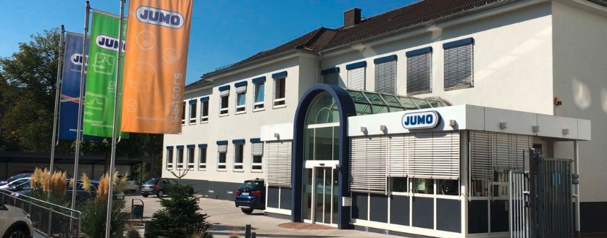 Jumo GmbH & Co. KG is a high-tech supplier of innovative products in the field of measurement, control and automation technology. As a family-run company in its third generation, the company now employs over 2,400 people worldwide. Jumo GmbH & Co. KG is a high-tech supplier of innovative products in the field of measurement, control and automation technology. As a family-run company in its third generation, the company now employs over 2,400 people worldwide.