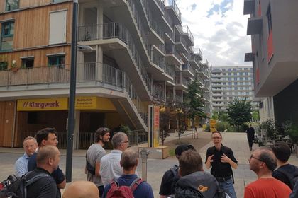 Das weiterbildende berufsbegleitende Studium Fachingenieur Holzbau bietet innerhalb eines Jahres praxisnahes Wissen für die Planung und Abwicklung von Holzbauprojekten (Foto: Technische Hochschule Augsburg)