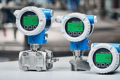 Endress+Hauser legt die Druckmessgeräte ‚Cerabar‘ und ‚Deltabar‘ neu auf. Endress+Hauser legt die Druckmessgeräte ‚Cerabar‘ und ‚Deltabar‘ neu auf.