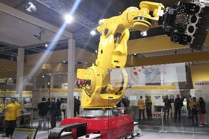 Fanuc M-2000 Fanuc M-2000