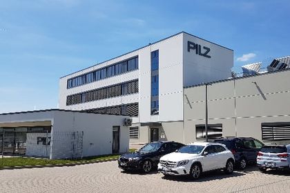 At the Pilz headquarters in Ostfildern-Nellingen near Stuttgart At the Pilz headquarters in Ostfildern-Nellingen near Stuttgart