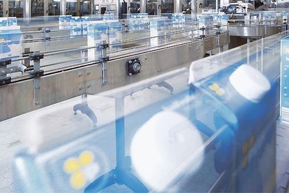 Hochdynamische Servoantriebe in Milchverpackungsmaschine