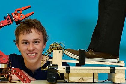 11 Alexander Brosig, Preis für eine besondere Leistung auf dem Gebiet der Technik 11 Alexander Brosig, Preis für eine besondere Leistung auf dem Gebiet der Technik