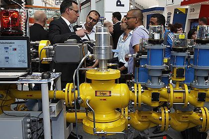 Besucher auf der Achema Besucher auf der Achema