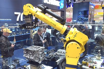 Fanuc-Roboter auf der Hannover Messe 2015 Fanuc-Roboter auf der Hannover Messe 2015