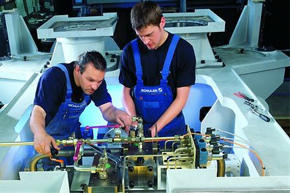 Maschinenbau bei Schuler Maschinenbau bei Schuler