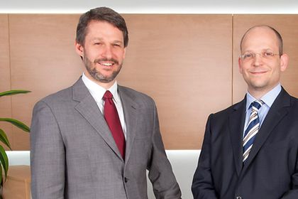 Dr. Clifford Sell und Philip Poensgen von E-T-A Elektrotechnische Apparate Dr. Clifford Sell und Philip Poensgen von E-T-A Elektrotechnische Apparate