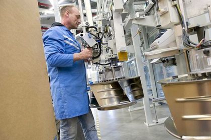 Ziel der ebm-papst Gruppe ist die weitere globale Ausrichtung des Unternehmens Ziel der ebm-papst Gruppe ist die weitere globale Ausrichtung des Unternehmens