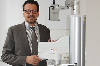 Dr. Klaus Kluger, Geschäftsführer von Adept Technology Dr. Klaus Kluger, Geschäftsführer von Adept Technology
