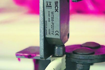 Sick, elektrische Komponenten bei Anlagen
