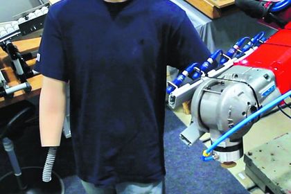 TUM, Zusammenarbeit Mensch und Roboter, T TUM, Zusammenarbeit Mensch und Roboter, T