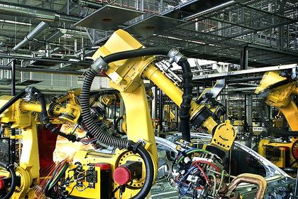 Industrieroboter im Einsatz, Fotolia Industrieroboter im Einsatz, Fotolia
