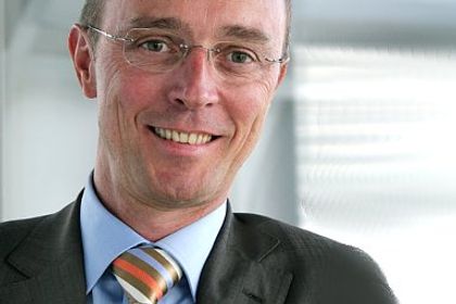 Peter Spiegel Peter Spiegel