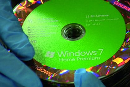 Windows-7-DVDs in der Produktion Windows-7-DVDs in der Produktion
