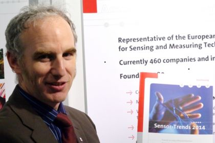 Dr. Thomas Simmons Dr. Thomas Simmons