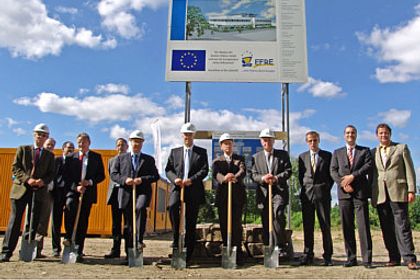Baumer, Spatenstich Entwicklungs- und Fertigungsgebäude