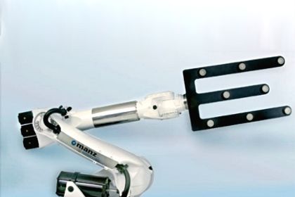 Für Reinraum modifizierter Kuka-Robotor Für Reinraum modifizierter Kuka-Robotor
