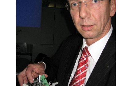 Wendeschütze von Phoenix Contact: Die nächsten Entwicklungsschritte des "4 in 1"-Schütz