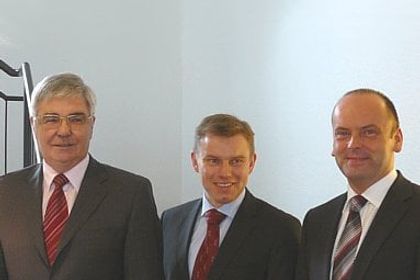 Horst Beran, Uwe Vogt, Markus Bochynek (v.l.n.r.) Horst Beran, Uwe Vogt, Markus Bochynek (v.l.n.r.)