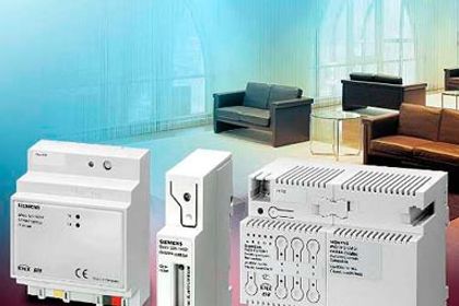 Gamma-Szenen-/Ereignisbaustein N305, modularen Schaltaktor N512/11 sowie IP-Viewer N151 von Siemens Building Technologies (BT) Gamma-Szenen-/Ereignisbaustein N305, modularen Schaltaktor N512/11 sowie IP-Viewer N151 von Siemens Building Technologies (BT)
