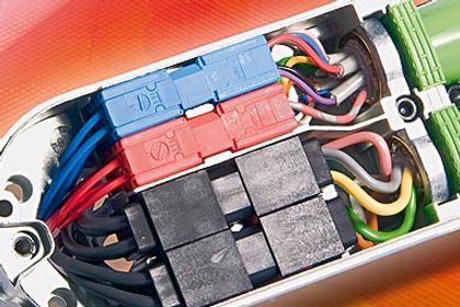 E-Mechanik & Interfaces (News): Aus zwei mach eins E-Mechanik & Interfaces (News): Aus zwei mach eins