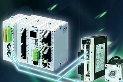 Ethernet-Anschlusstechnik: Servos im Ethernet-Ring