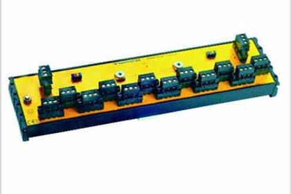 12-kanaliger Verteiler der JRBS-Serie von Turck 12-kanaliger Verteiler der JRBS-Serie von Turck