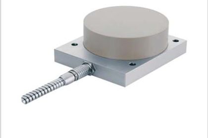 Induktiver Näherungsschalter der IDT-080-Modellreihe von EGE Induktiver Näherungsschalter der IDT-080-Modellreihe von EGE