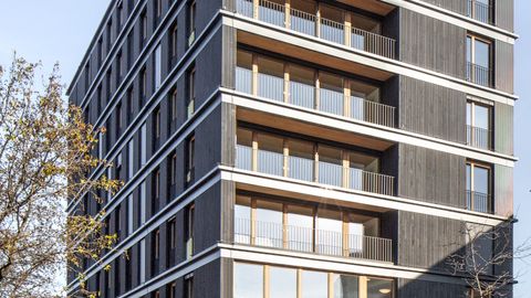 Der dritte Gewinner des Deutschen Holzbaupreises: Der Neubau des Wohn- und Geschäftshauses Buggi 52 in Freiburg im Breisgau