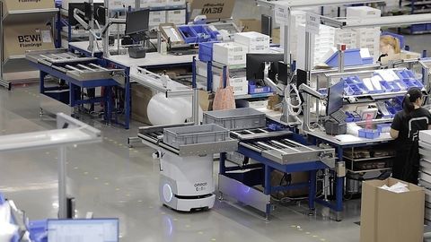 Vola has designed the new factory in such a way that it is optimally equipped for collaboration between humans and robots.