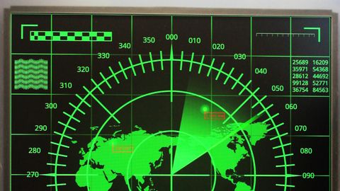 Figure 7: Square display in a radar unit Figure 7: Square display in a radar unit