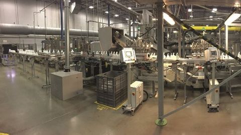 The packaging manufacturer Alpla uses an industry-compatible time series management system from Crate.